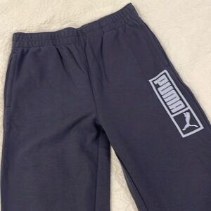 Puma Sweats 💙